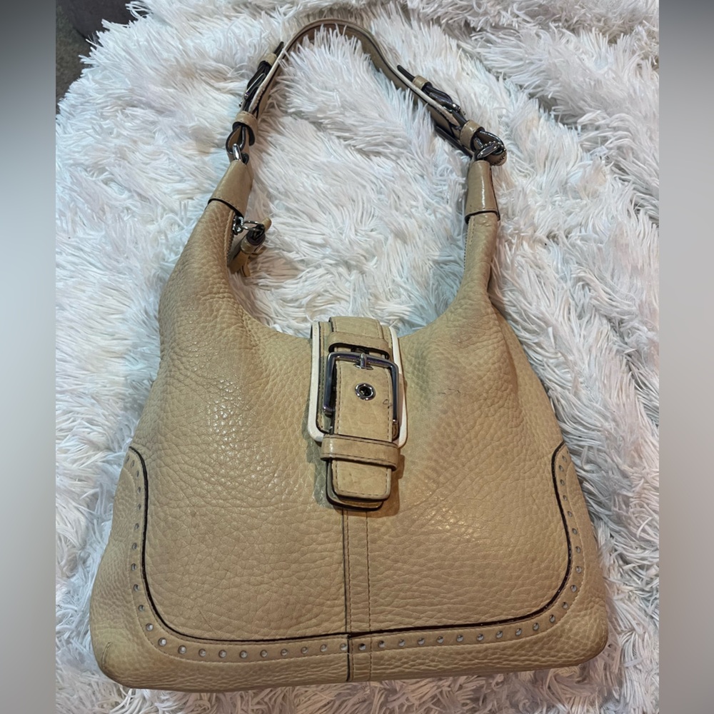 COPY - Coach Yellow Beige Leather Bag, Medium Vintage Pebble silver finish
